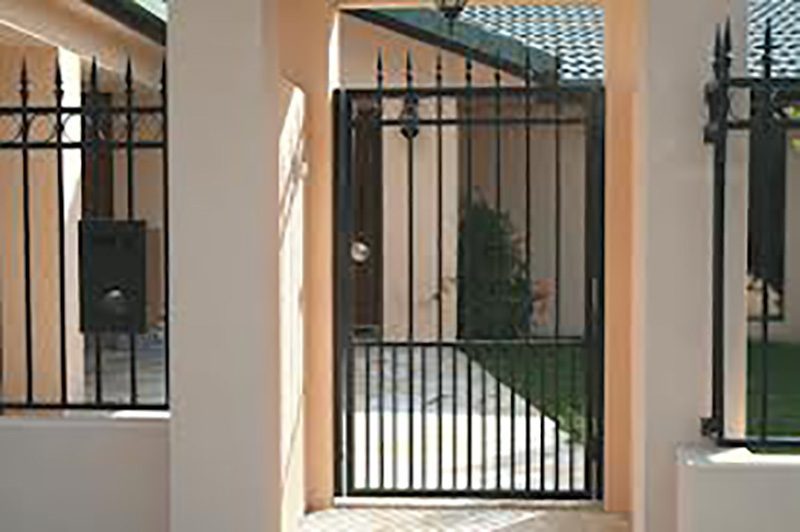 Pedestrian Gate 12