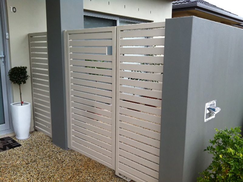 Pedestrian Gate 4