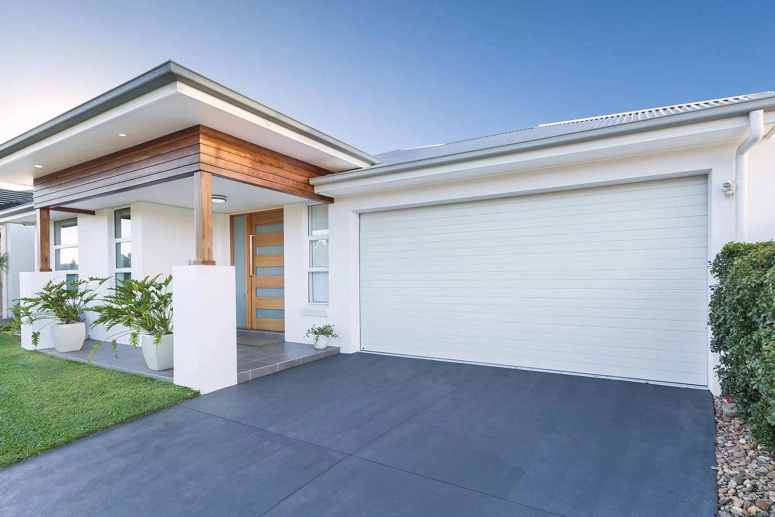 panelift_garage-door-taree